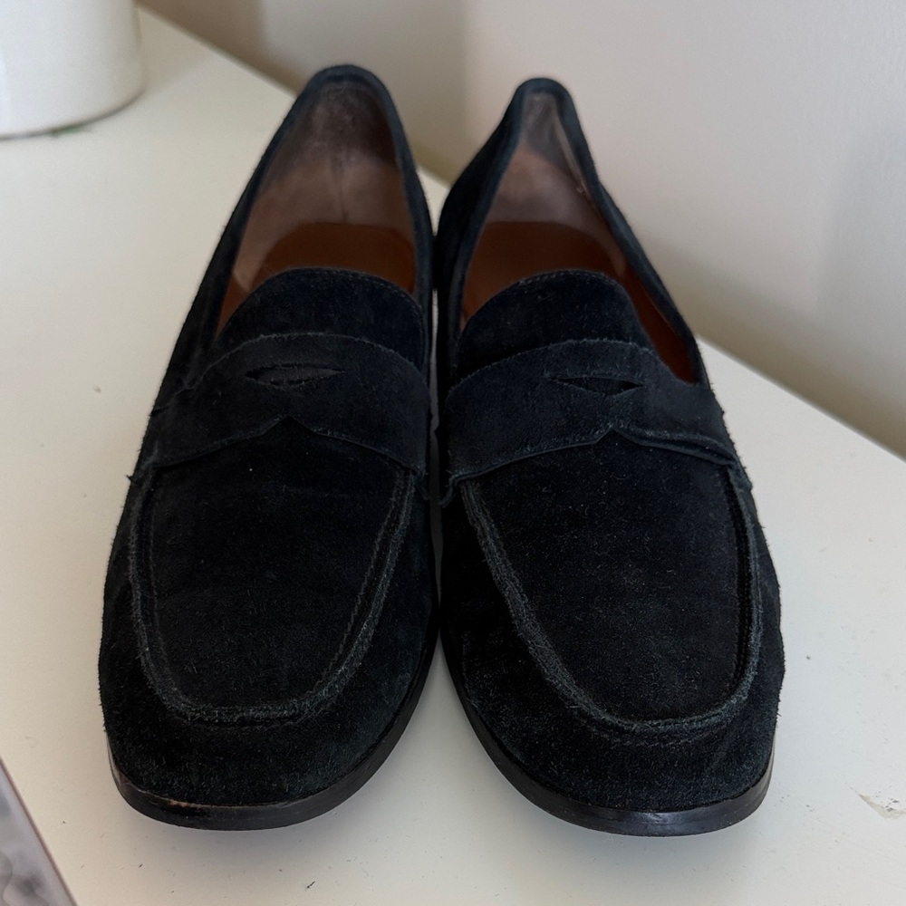 Classic Aquatalia Women’s Black Suede Loafers